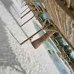 منتزه العطل Petit Coin De Paradis A La Yole *
