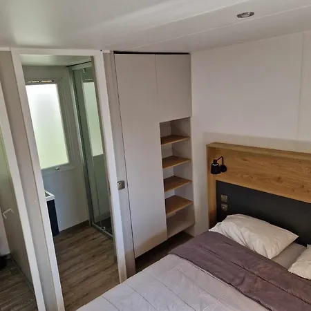 База отдыха Petit Coin De Paradis A La Yole